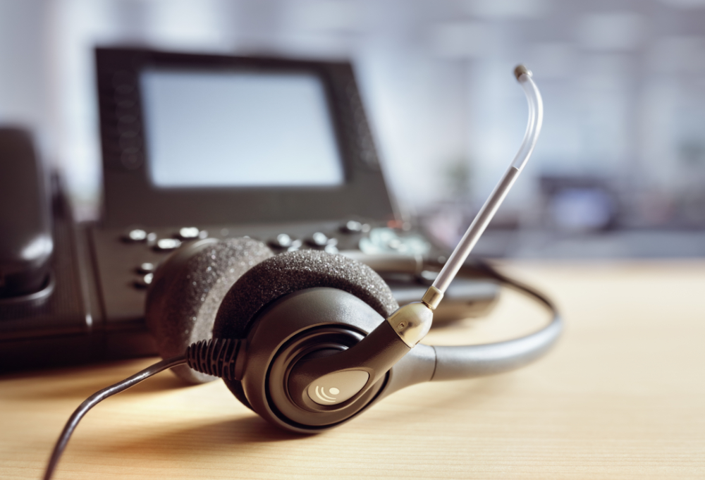 Traditional Phone Systems vs VoIP: Cost, Features & Why Businesses Are Switching in 2026